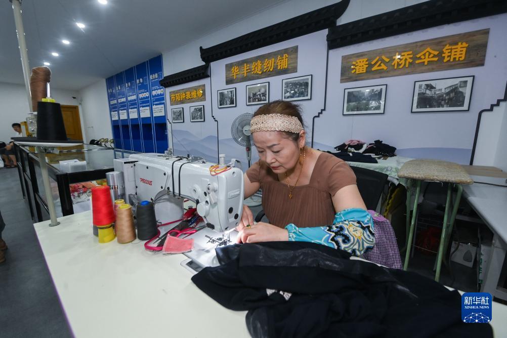 ea真人娱乐